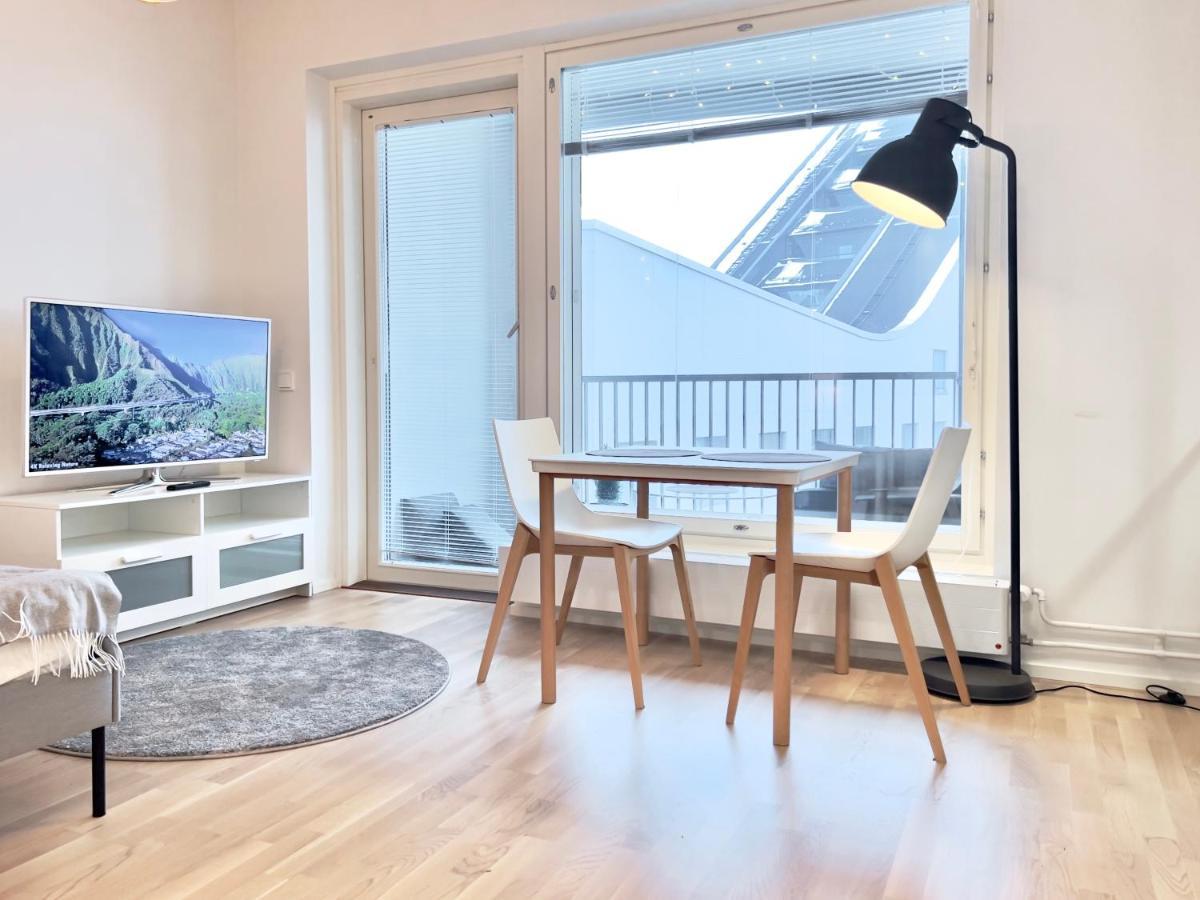 Stunning Central Apartment Helsinki Helsínquia Exterior foto